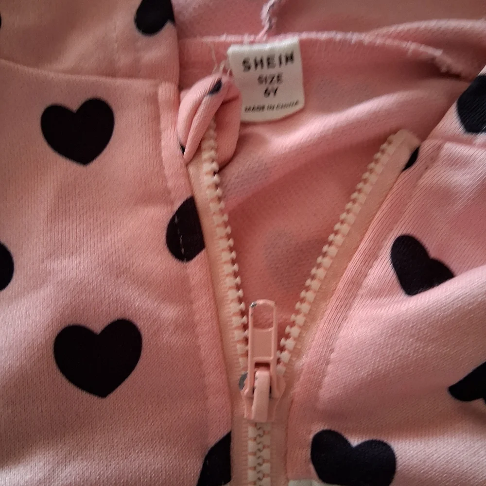 10/$40 SHEIN Girl's Zip-Up Hoodie Jacket